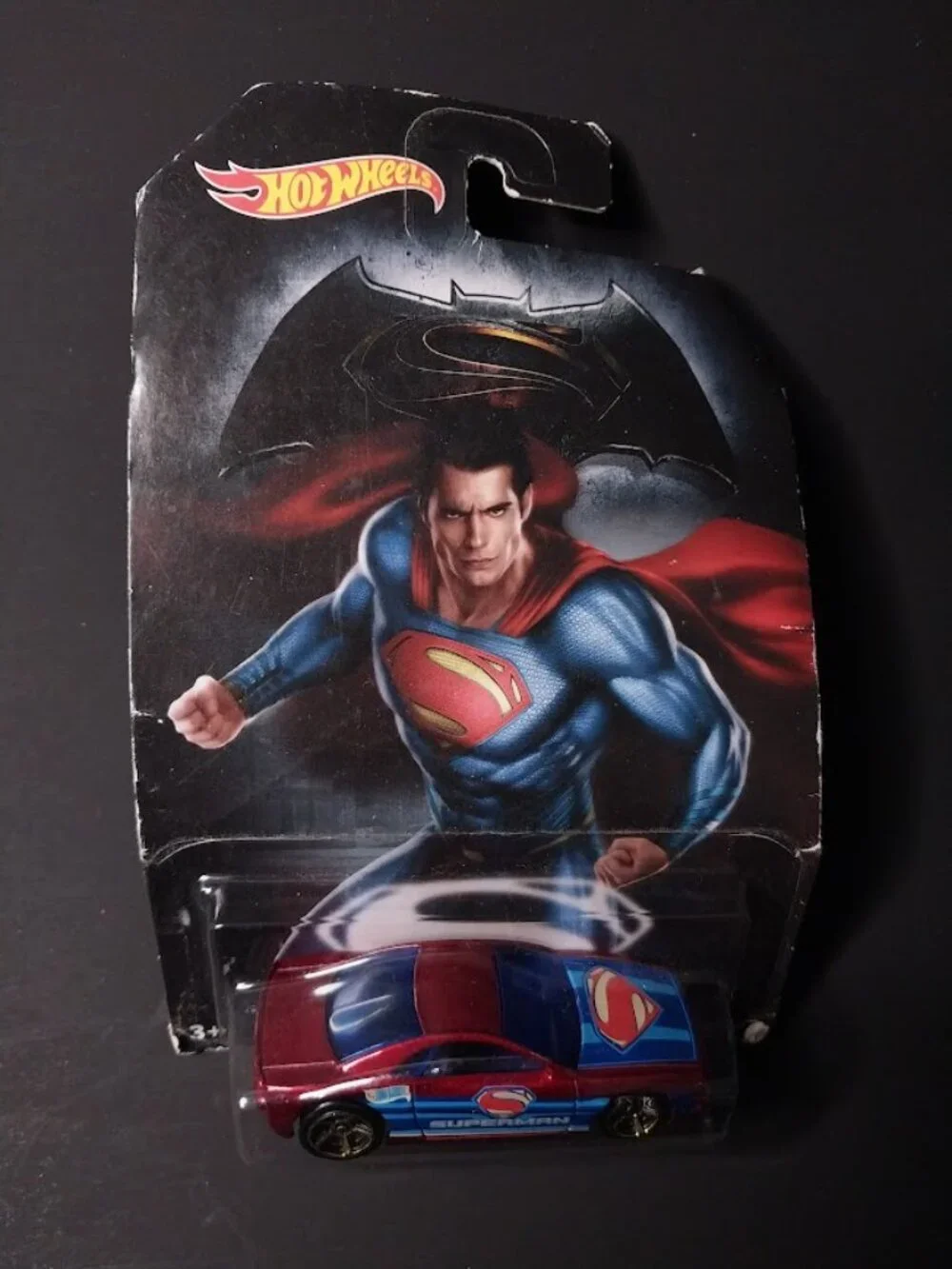 DC Comic: Batman Vs Superman Hot Wheels